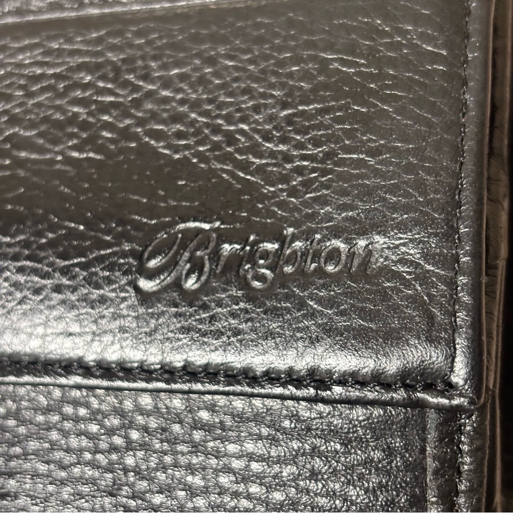 BRIGHTON Black Crossbody
Purse Foldout Wallet - Picture 7 of 9